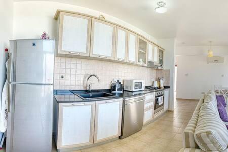 Joya Cyprus Mermaid Penthouse Apartment Agios Amvrosios  Zewnętrze zdjęcie
